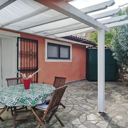 Casa vacanze Tilly By Interhome